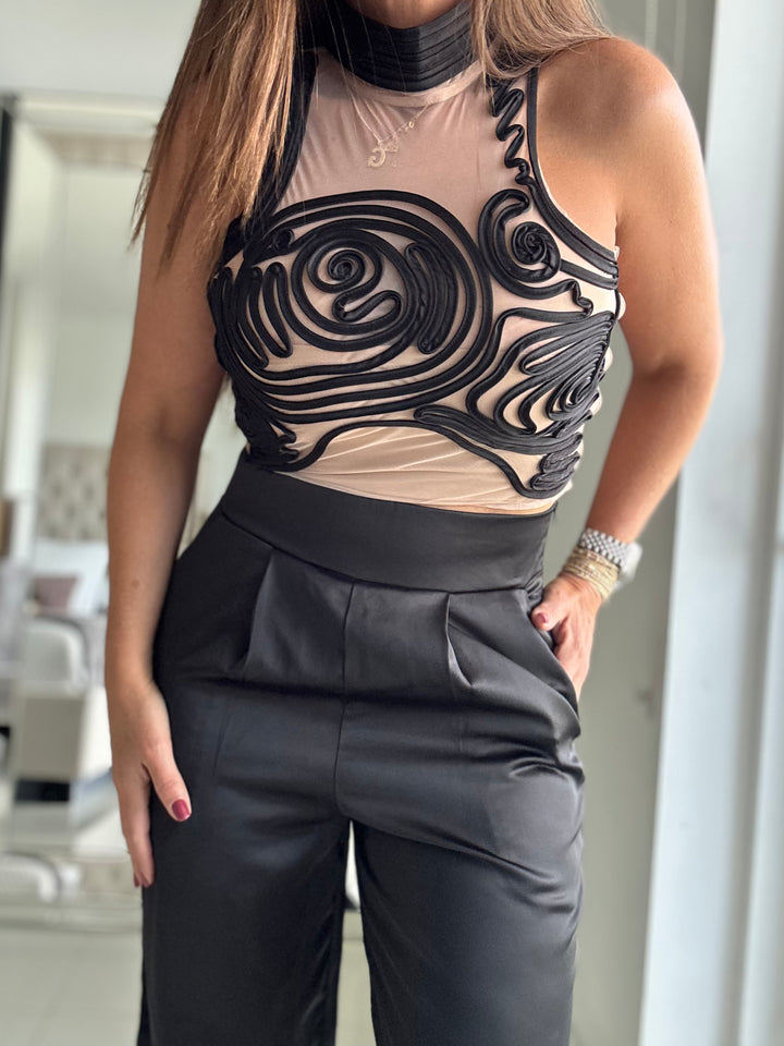 Contour Two-Piece Set