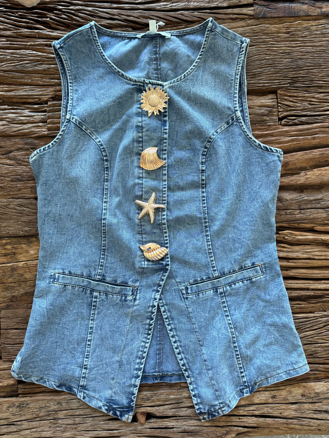 LAMAR VEST