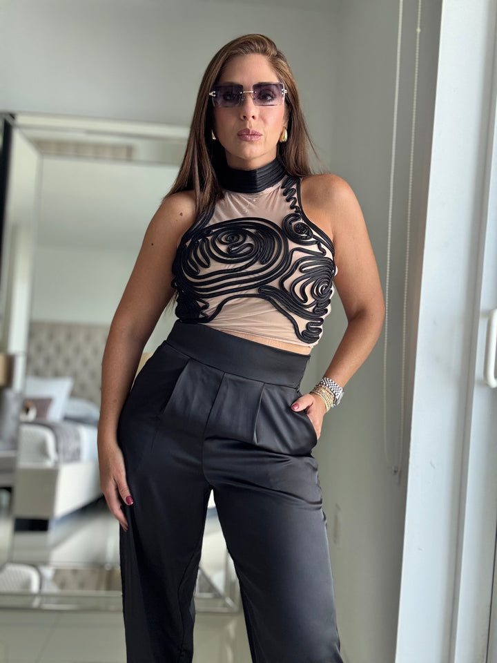 Contour Two-Piece Set