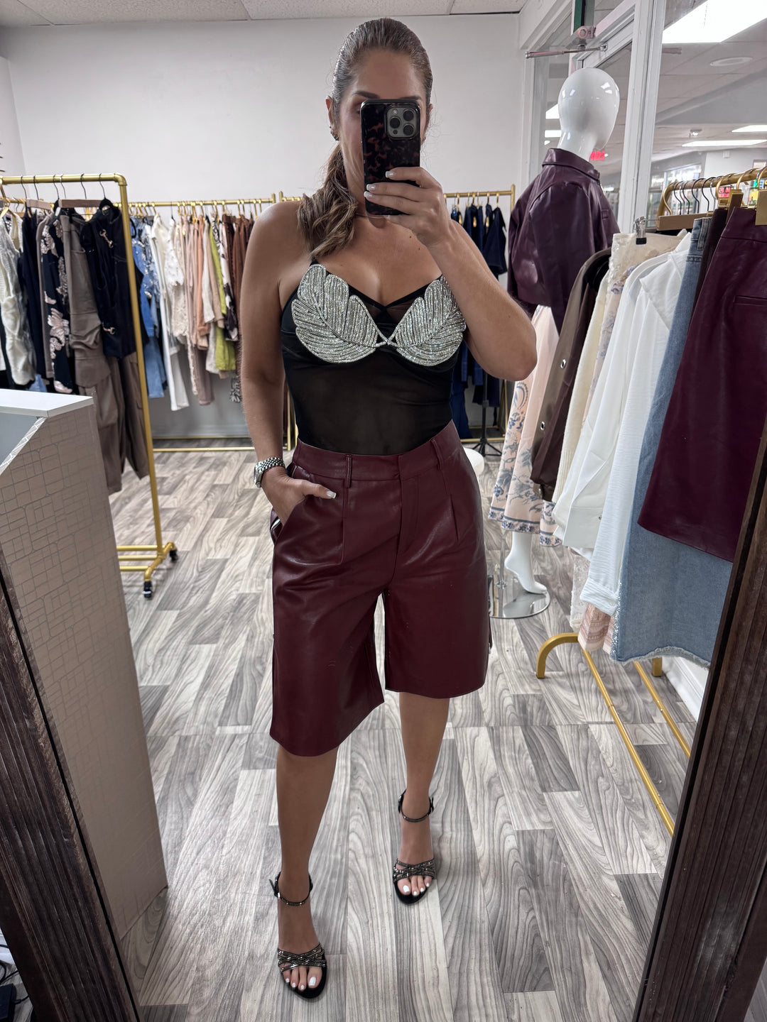 Metropolitan Leather Bermuda