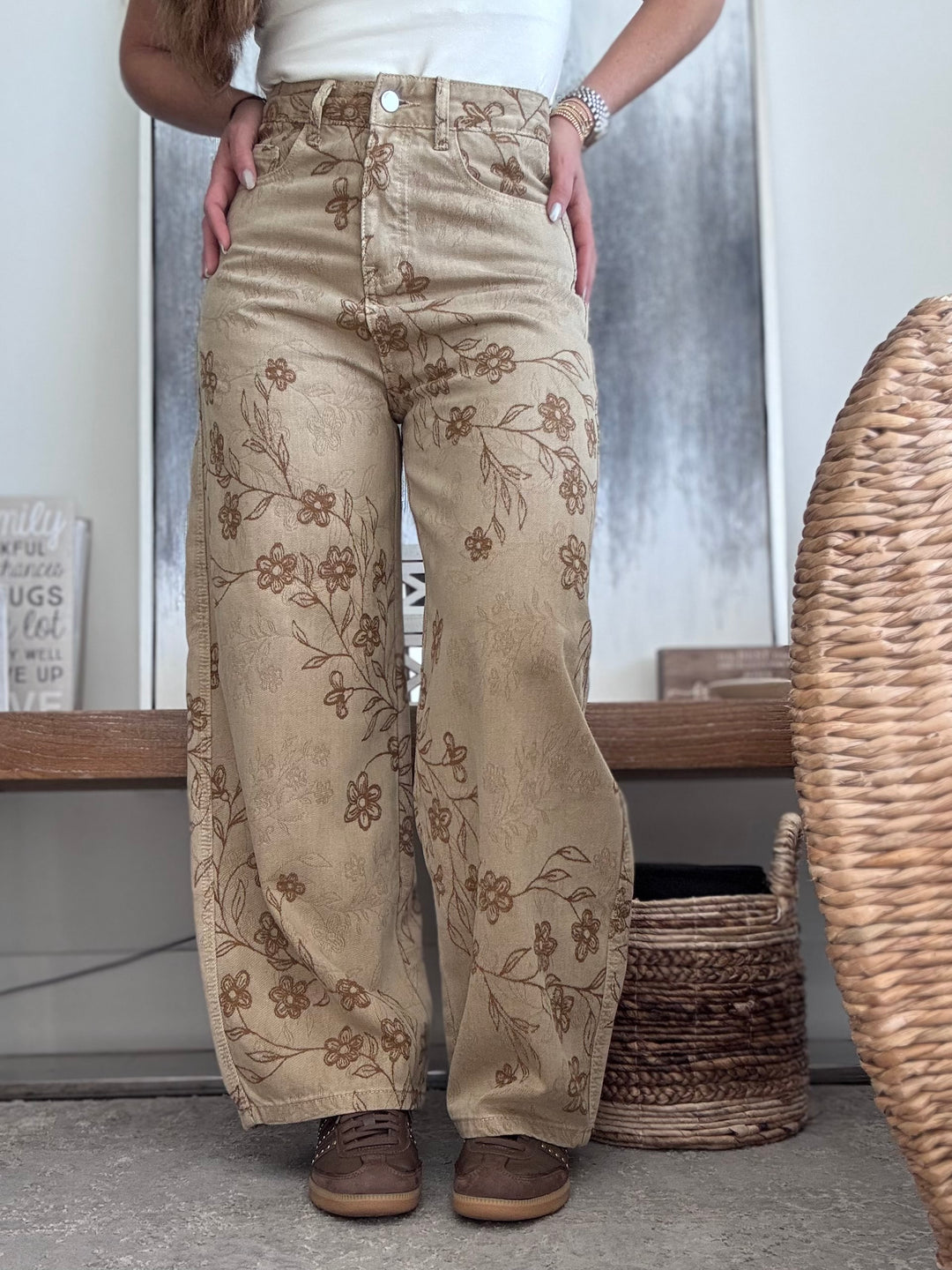 Vintage Floral Barrel Jeans